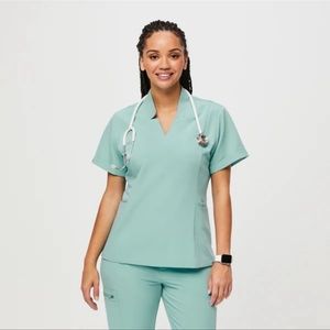 Figs Limited Edition Seaglass scrub top NWT